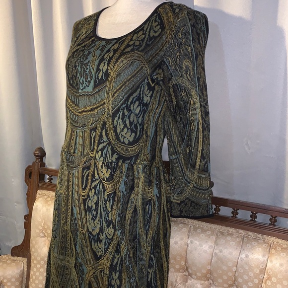Peruvian Connection Green and Gold Maxi Dress - Picture 6 of 16